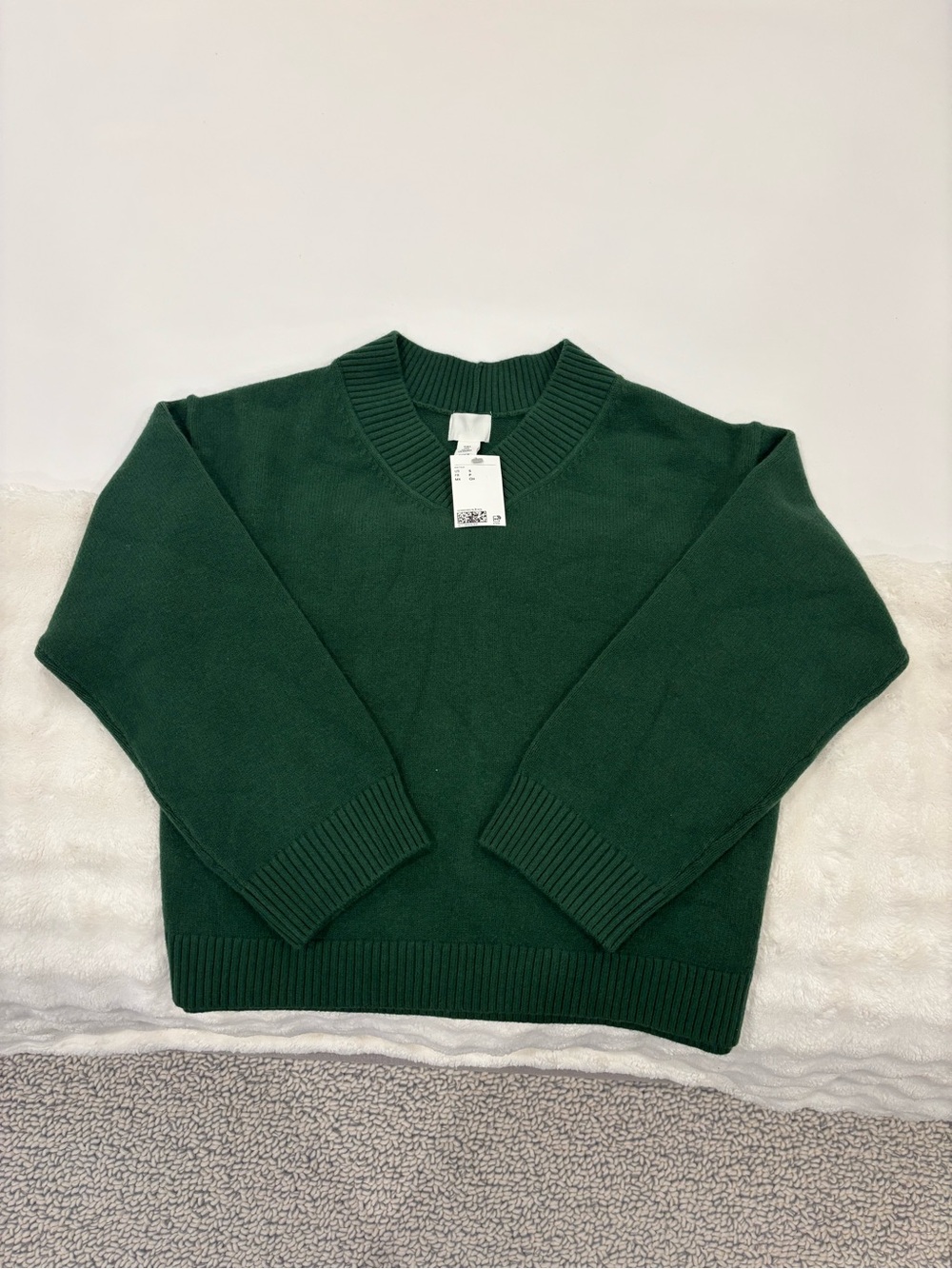 NWT H&M Women's Dark Green Sweater
